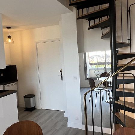Cabourg : Duplex Renove 2 Pieces, Acces Direct Plage, Fibre, Parking, Cuisine Equipee, 4 Pers. - Fr-1-487-351 Zewnętrze zdjęcie