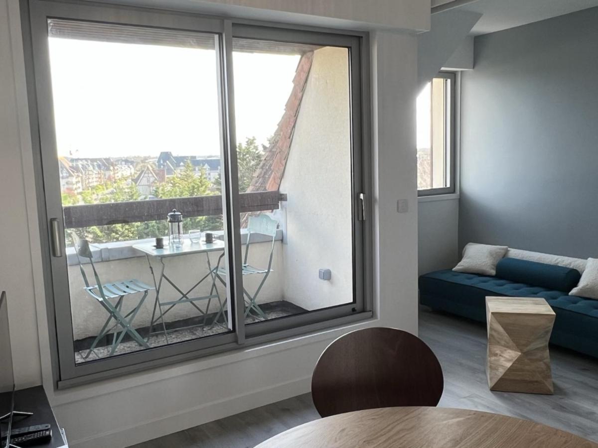 Cabourg : Duplex Renove 2 Pieces, Acces Direct Plage, Fibre, Parking, Cuisine Equipee, 4 Pers. - Fr-1-487-351 Zewnętrze zdjęcie