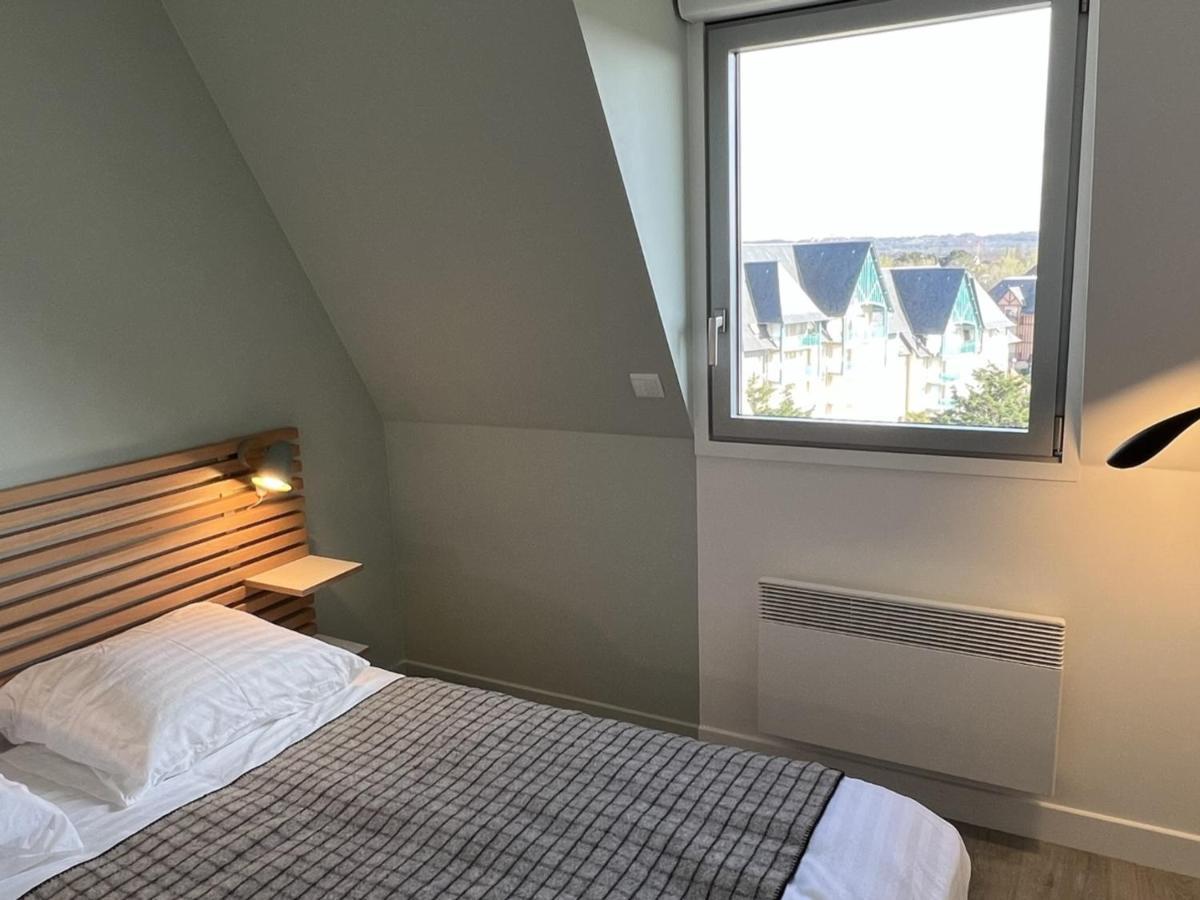 Cabourg : Duplex Renove 2 Pieces, Acces Direct Plage, Fibre, Parking, Cuisine Equipee, 4 Pers. - Fr-1-487-351 Zewnętrze zdjęcie